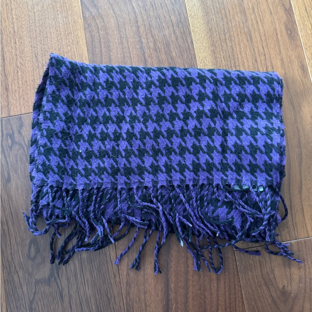 [Aldo] Purple and Black Houndstooth Scarf
